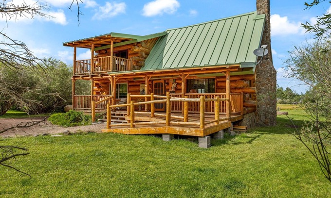 Greer Cabin | The Homestead (previously named The Little Ponderosa Cabin)