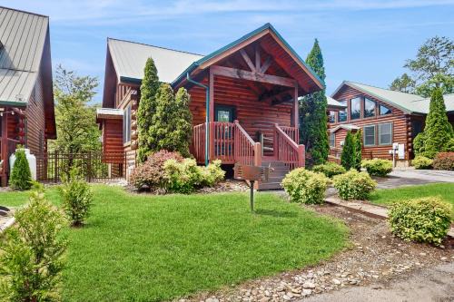Pigeon Forge House | The Honey Bee