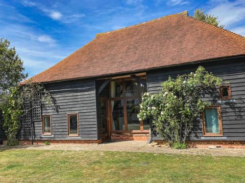 Abbess Roding House | The Hop Barn