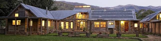 Smoko House | The House at Smoko - magnificent luxury retreat in Bright, Victoria