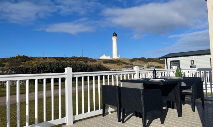 Lossiemouth Ski Chalet | The Hudson @ Silversands