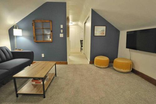 Hyde Park Apartment | The Hyde Park Suite - 2 Beds