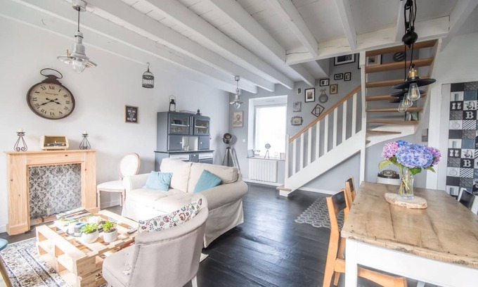 Plemet House | The Hydrangeas of Camus Chic and Romantic