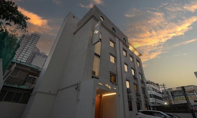 Guri Hotel | The Hyoo-Sik AANK Gu-Ri Branch