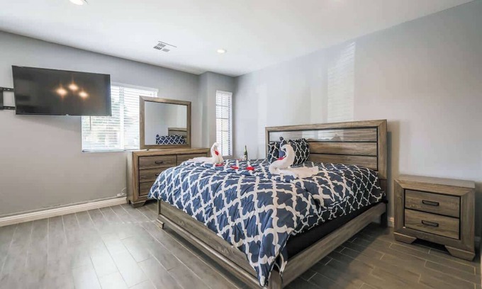Paradise Valley Apartment | The Ideal Place in the Perfect Location Love Here