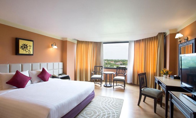 Phitsanulok Hotel | The Imperial Hotel & Convention Centre Phitsanulok