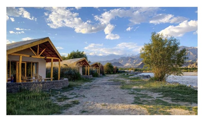 She Other | The Indus River Camp