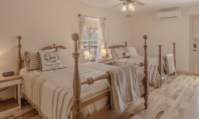 Whitley City Bed & Breakfast | The Inn at Beulah Farm - The Pen