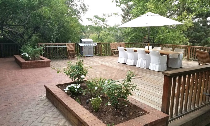 Julian House | The Ivy House + The Carriage House at Sacred Mountain