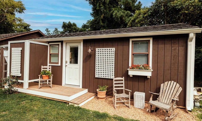 Wanchese House | The Jasmine Bunkhouse-n