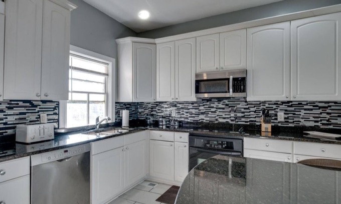 Historic Downtown Savannah House | The Jepson Estate on Forsyth Park!