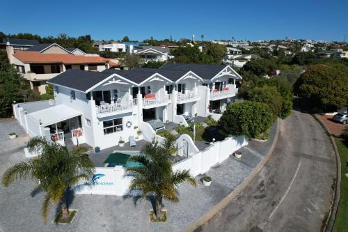 Plettenberg Bay Apartment | The Joneses