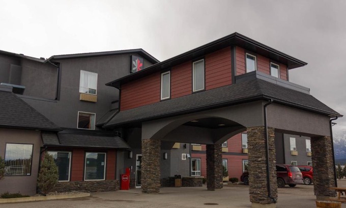 East Kootenay Hotel | The Kanata Inns Invermere