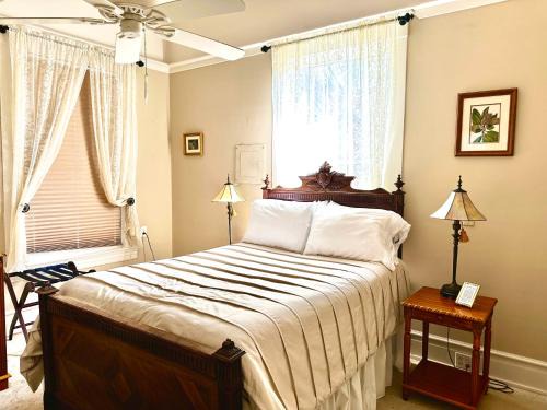 Hannon Park Apartment | The Kate Shepard House