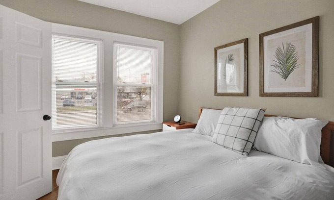 Indianapolis Apartment | The Kaya Unit 8 · Cozy 2 Bed Downtown-West #8
