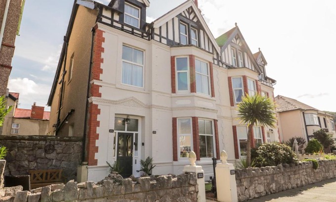 Llandudno House | The Keep