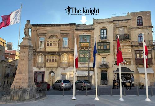 Birgu House | The Knight - Heritage & Art Home at Birgu square