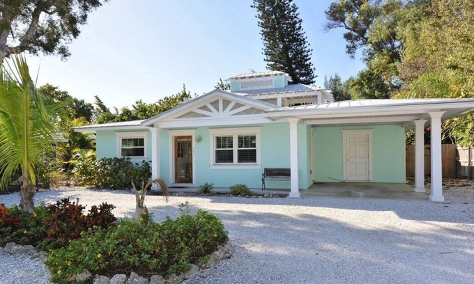 Anna Maria House | The Lady Fish by Duncan Real Estate