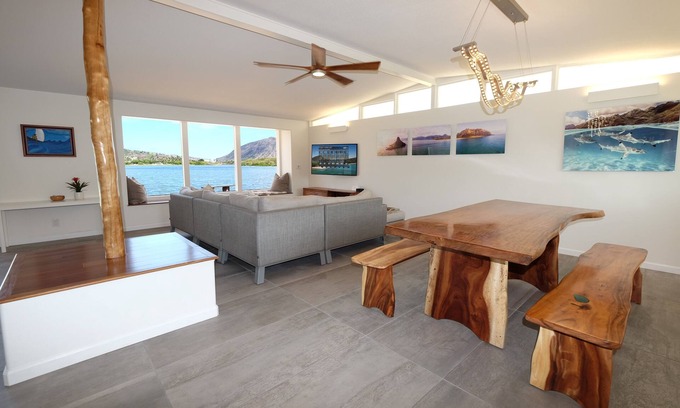 Eastern Honolulu House | The Lagoon House