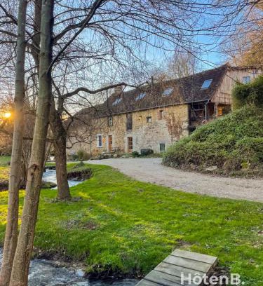 Vareilles House | The Lajarlaud Mill - Nature & Charm Along the Water's Edge