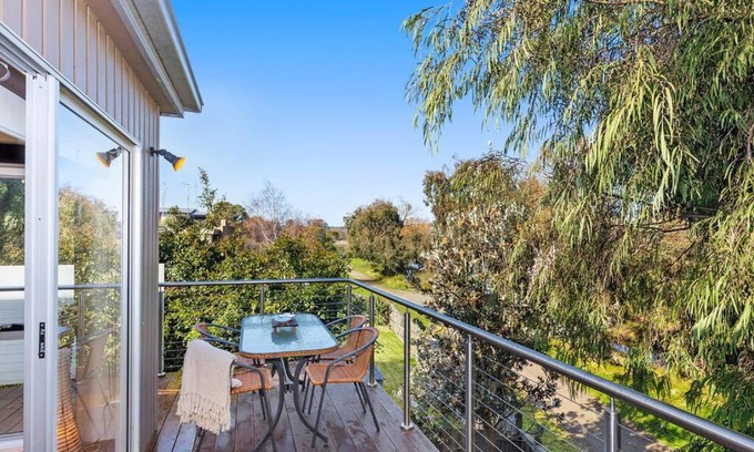 Ocean Grove House | The Lake House