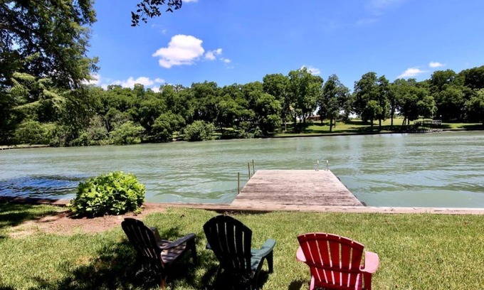 McQueeney House | The Lakehouse