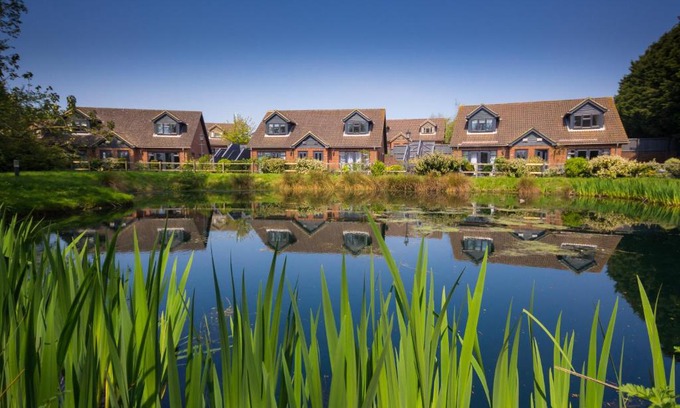 Rookley Resort | The Lakes Rookley