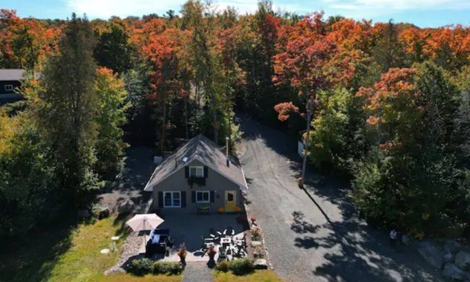 Algoma District Cottage | The Lakeway Cottage