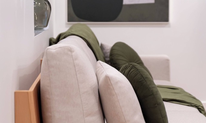 Newburgh Apartment | The Lander Pied-à-terre - pet friendly apartment in Historic Newburgh.
