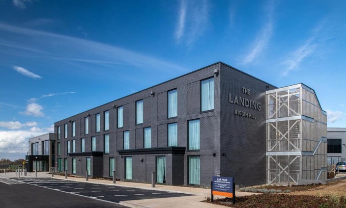 London Borough of Bromley Hotel | The Landing Hotel