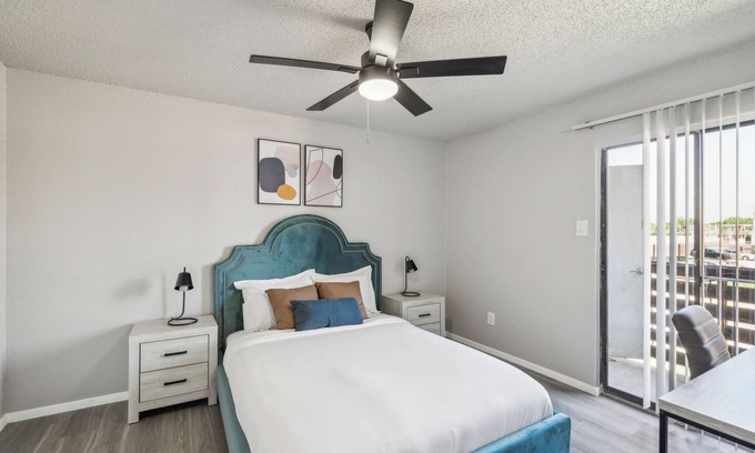 North Arlington Apartment | The Landry 283 | Spacious and Cozy 2 Bedroom 1bth