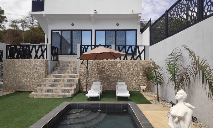 Popenguine Villa | The Latinaya residence