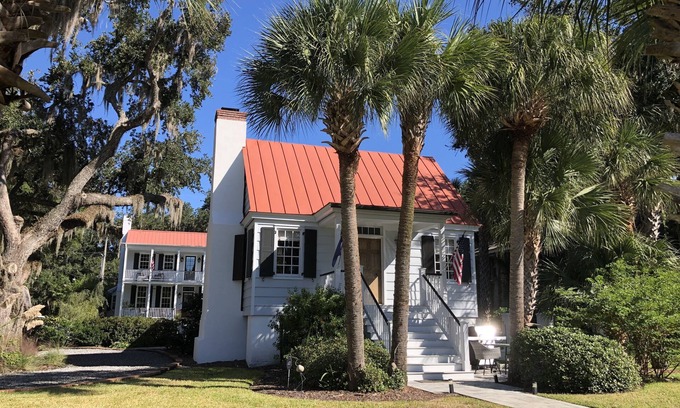 The Old Point House | The Library House - Historic Old Point