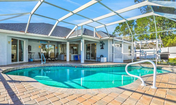 Palm Harbor House | The Lillie Pad