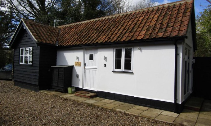 Eye House | The Lily Pad Suffolk