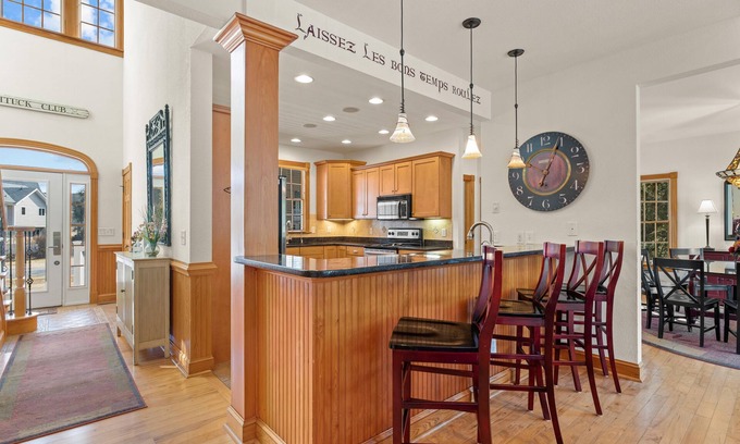 Corolla House | The Little Easy: Private Pool, Hot Tub, Currituck Club