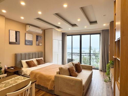 Tay Ho Apartment | The Little Hanoi - Fresh West Lake - Lake View