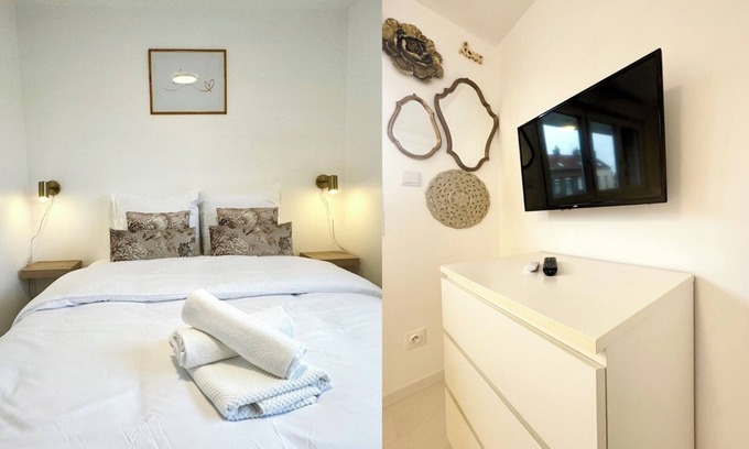 Calais House | The Little House - Enclosed private garden
