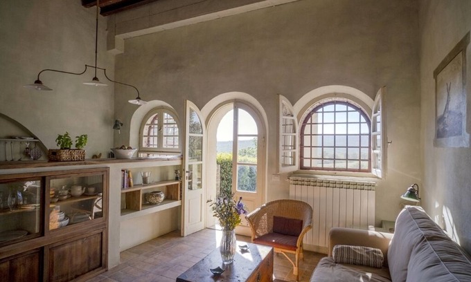 Lucignano House | The Little House
