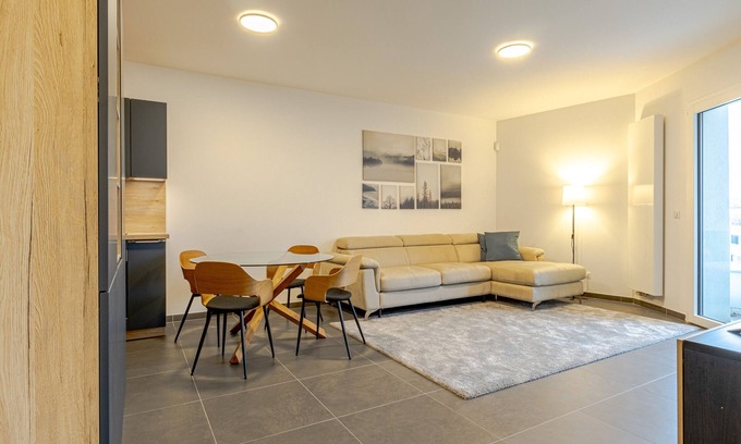Annecy Apartment | The Little Paradise lake view