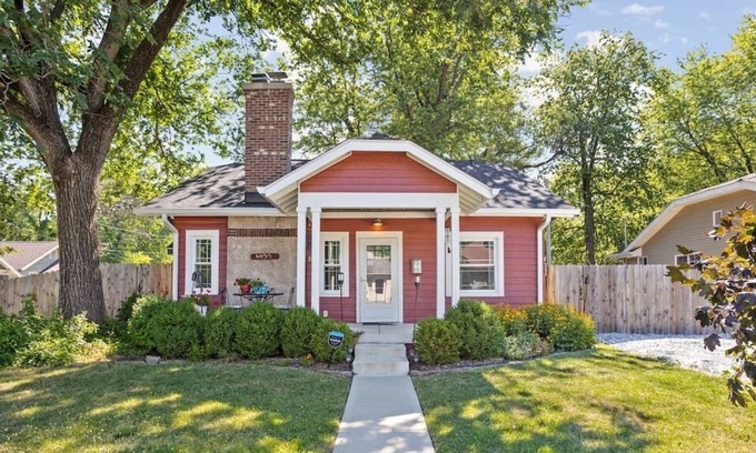 Meridian-Kessler House | The Little Red Cottage of Broad Ripple