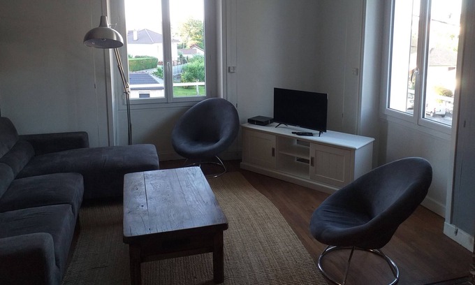 Brive-la-Gaillarde Apartment | The Little Story