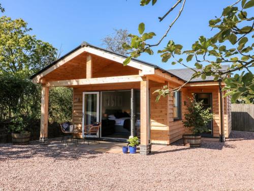 Checkley House | The Lodge at Middleton House
