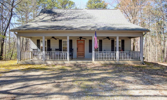 Mount Ida House | The Lodge at Twin Creek, Rate Reduced