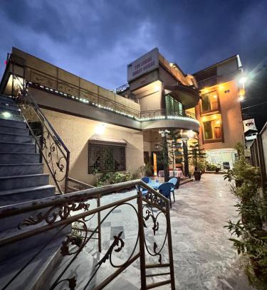 Muzaffarabad House | The lodge Guest House