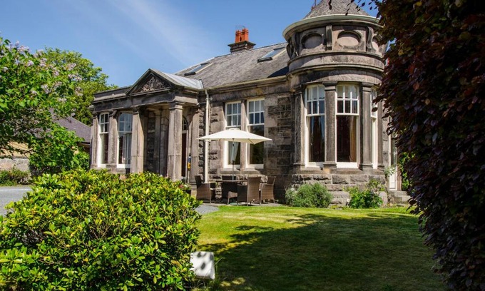 Elgin House | The Lodge Guest House