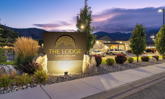 Wapato Point Hotel | The Lodge Lake Chelan