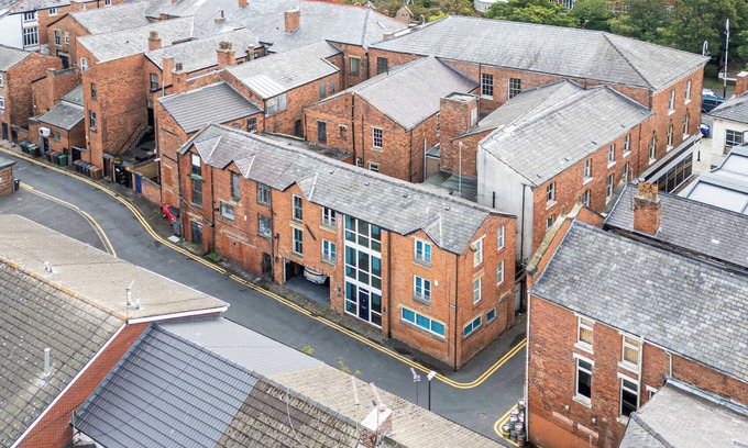 Southport House | The Loft, Unique 3 bedroom property
