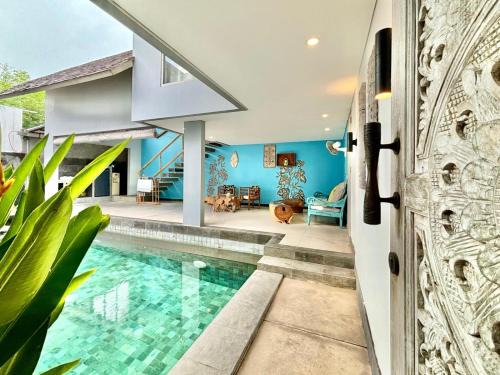 Batu Bolong Villa | The Loft Villas Echo
