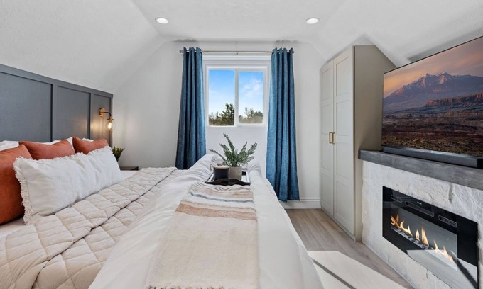 Taylorsville Apartment | The Lofty Lodge, Cozy and Lux